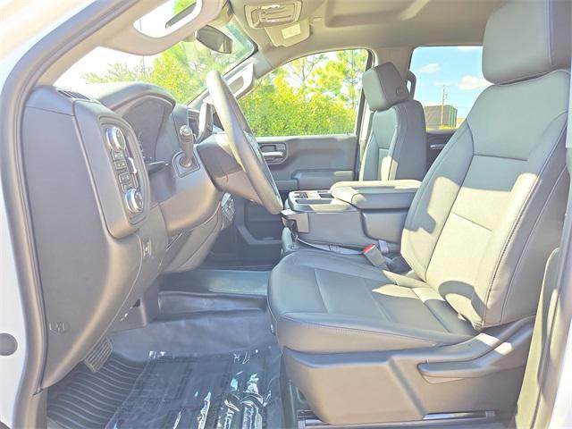 new 2026 GMC Sierra 1500 car, priced at $47,274