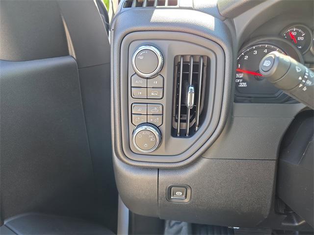 new 2026 GMC Sierra 1500 car, priced at $47,274