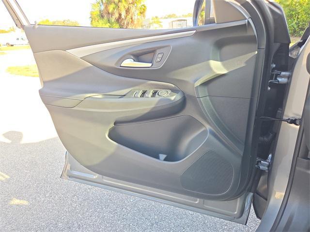 new 2026 Buick Envista car, priced at $25,956