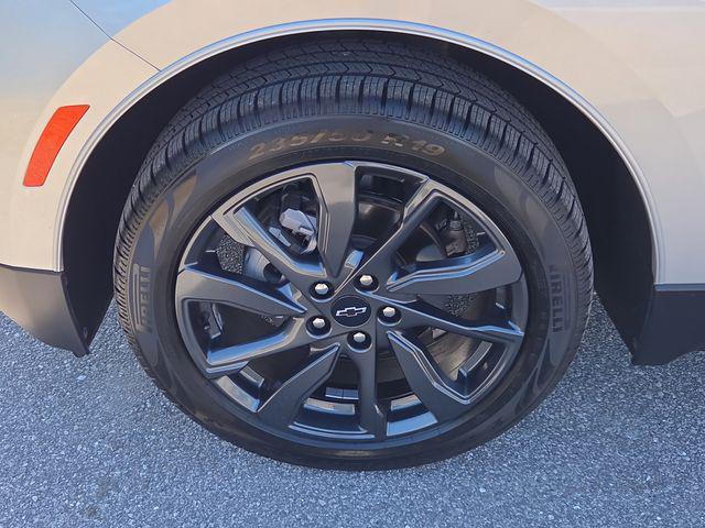 used 2022 Chevrolet Equinox car, priced at $19,500