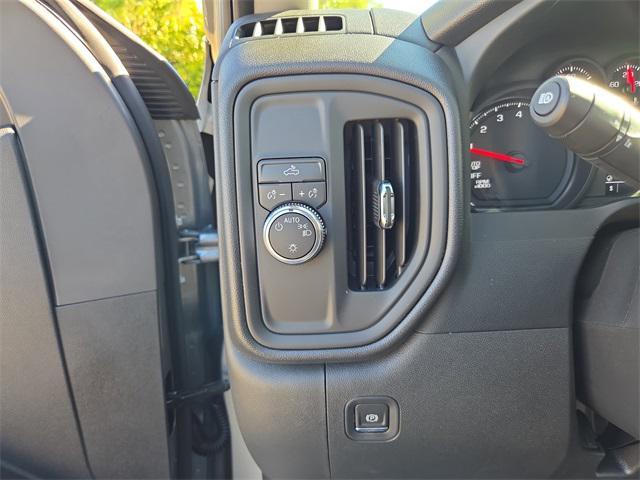 new 2026 GMC Sierra 1500 car, priced at $34,561