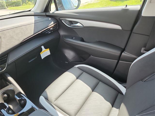 new 2025 Buick Envision car, priced at $40,350