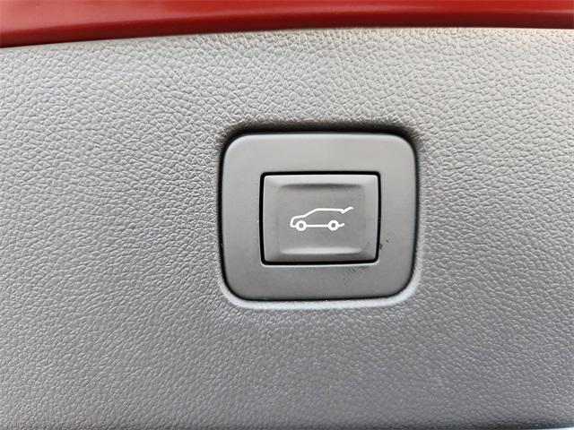 new 2025 Buick Envista car, priced at $25,461