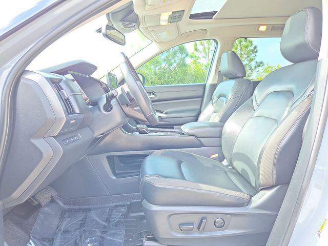 used 2022 Nissan Pathfinder car, priced at $26,500