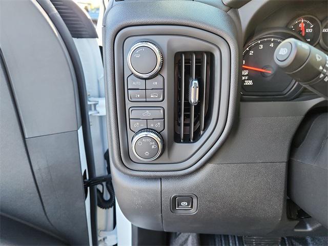 new 2026 GMC Sierra 1500 car, priced at $42,158