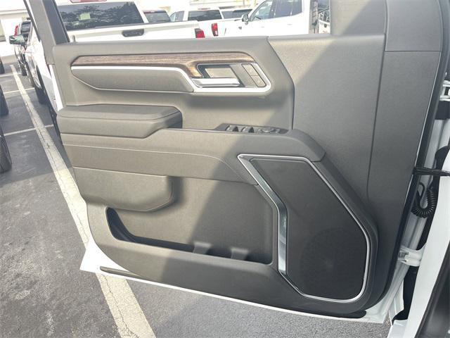 new 2026 GMC Sierra 2500 car, priced at $67,683