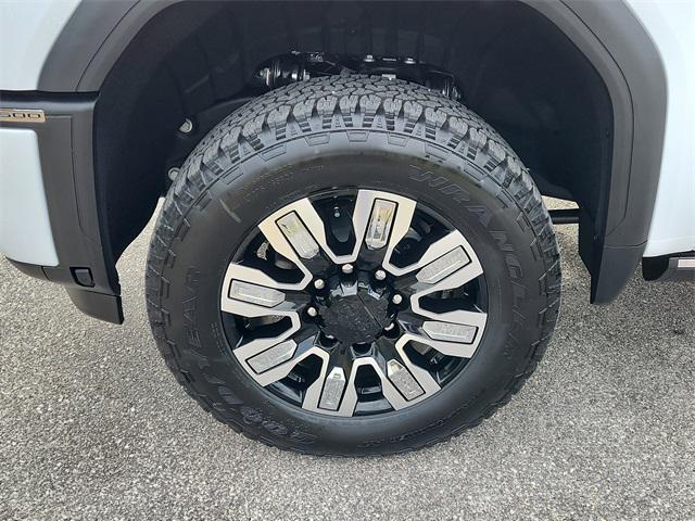 new 2026 GMC Sierra 2500 car, priced at $87,113