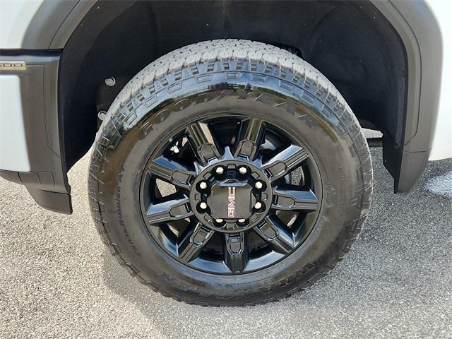 used 2024 GMC Sierra 2500 car, priced at $72,000