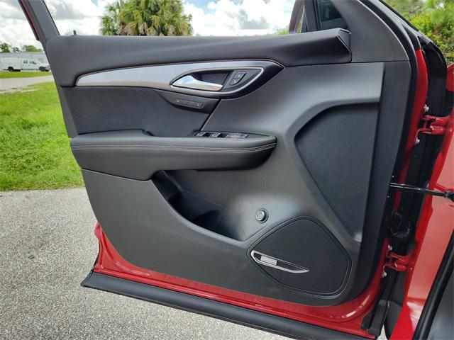 new 2025 Buick Envision car, priced at $40,350