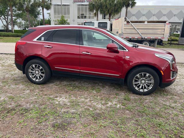 used 2019 Cadillac XT5 car, priced at $17,000