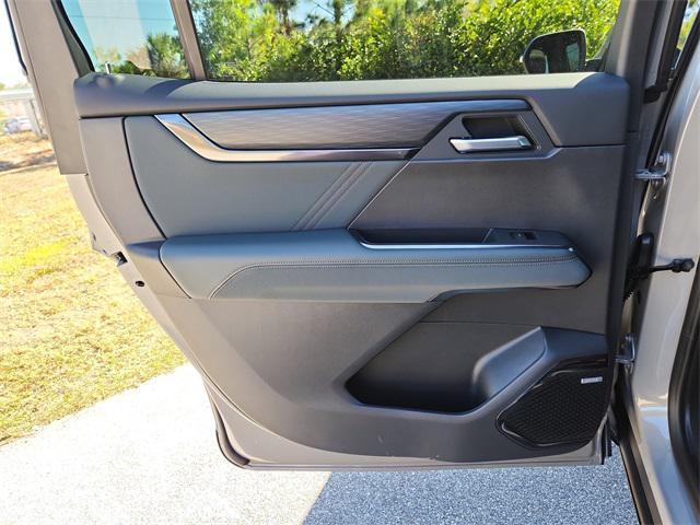 new 2026 GMC Acadia car, priced at $58,894