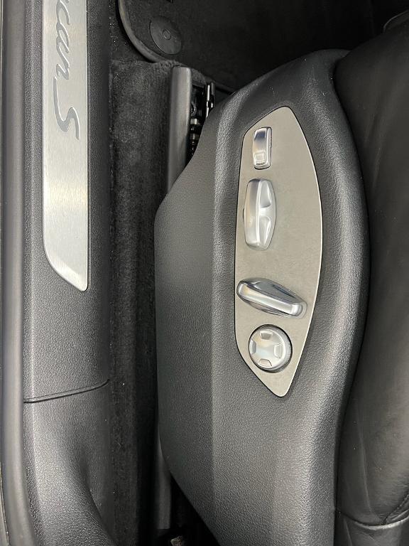 used 2015 Porsche Macan car, priced at $14,991