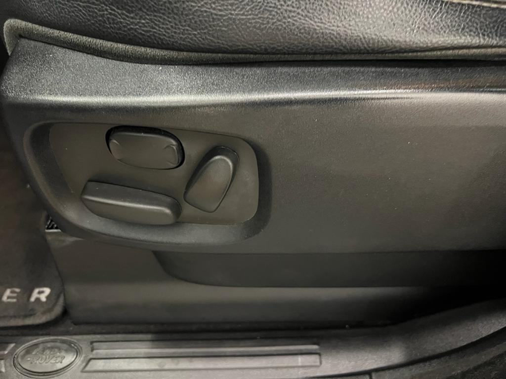 used 2016 Land Rover LR4 car, priced at $12,991