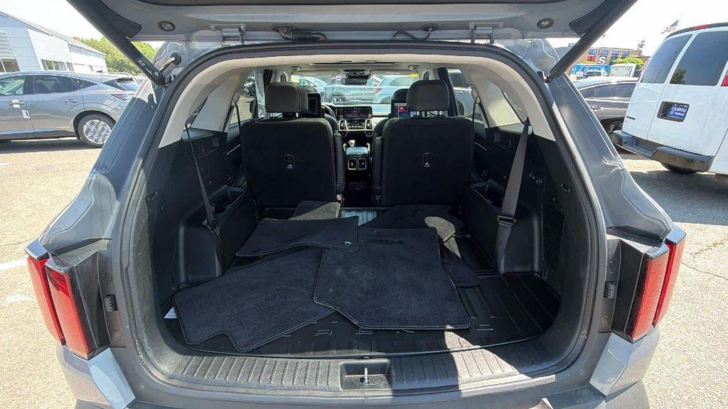 used 2021 Kia Sorento car, priced at $23,588