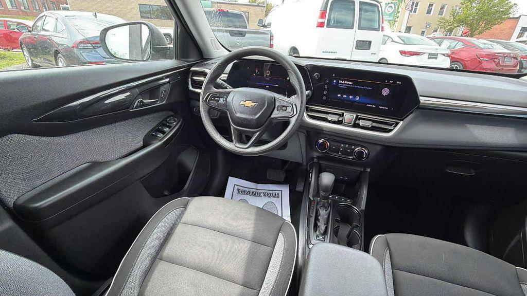 used 2024 Chevrolet TrailBlazer car, priced at $18,587