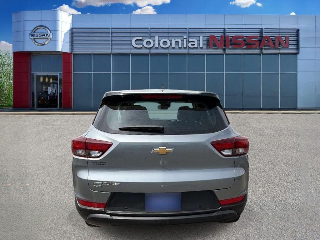 used 2024 Chevrolet TrailBlazer car, priced at $18,587