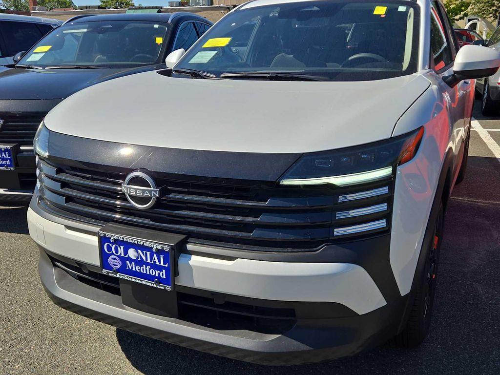 new 2025 Nissan Kicks car, priced at $28,726