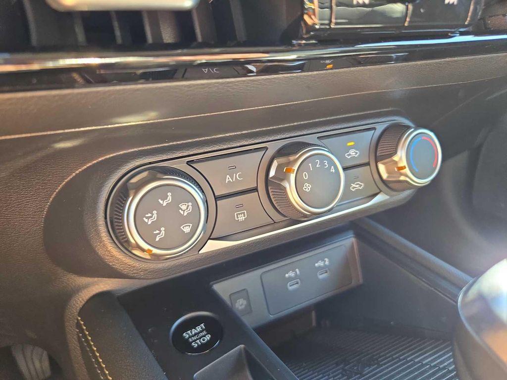 new 2025 Nissan Kicks car, priced at $28,726