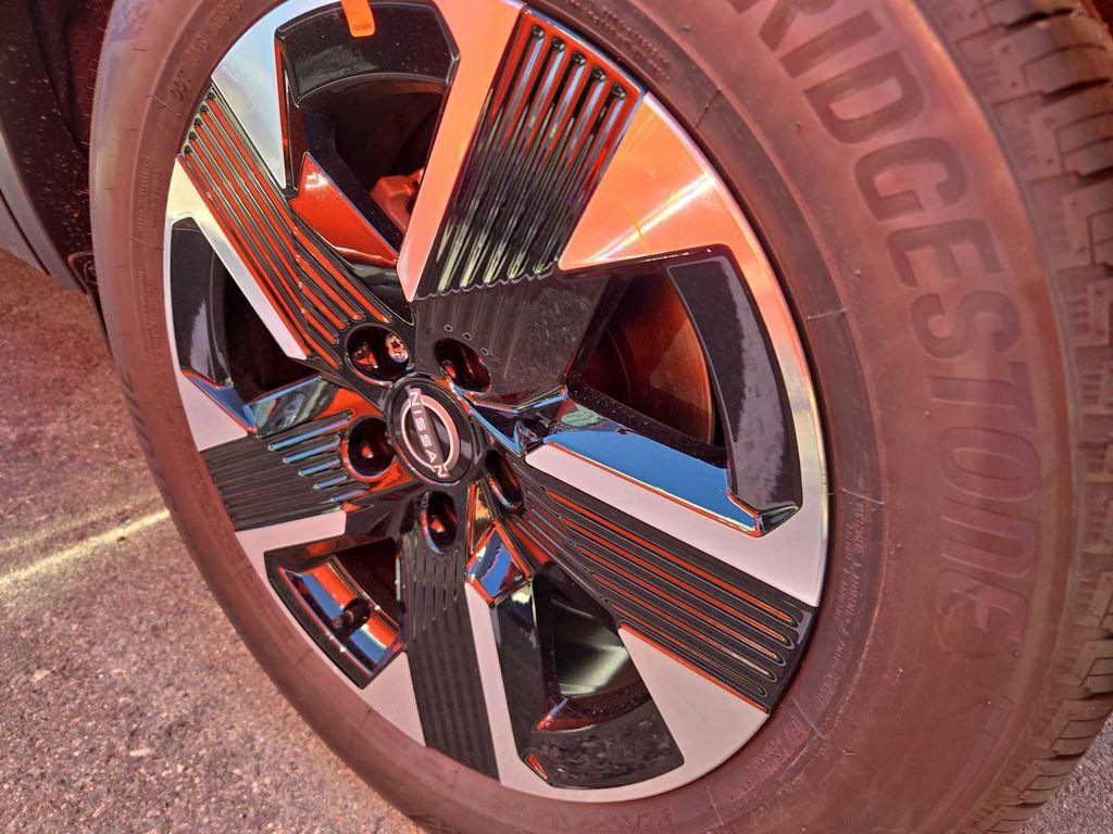 new 2025 Nissan Kicks car, priced at $28,726