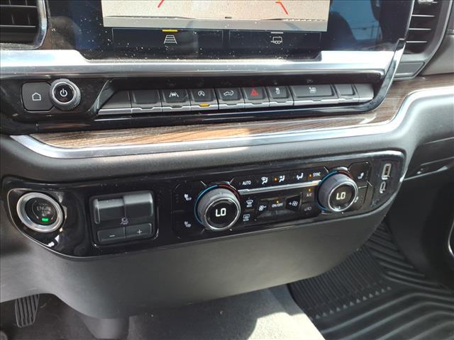 used 2023 Chevrolet Silverado 1500 car, priced at $39,318