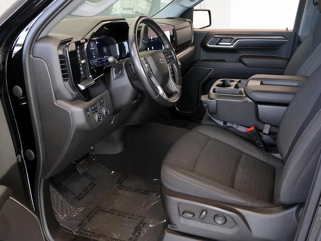 used 2022 Chevrolet Silverado 1500 car, priced at $39,999