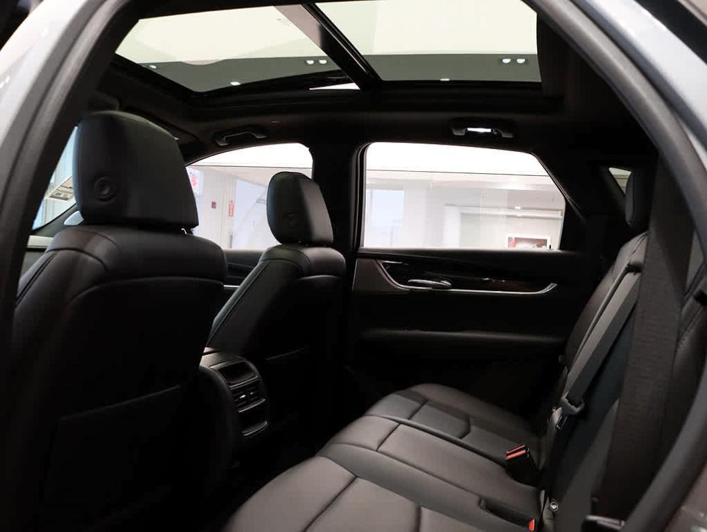 used 2023 Cadillac XT5 car, priced at $32,799