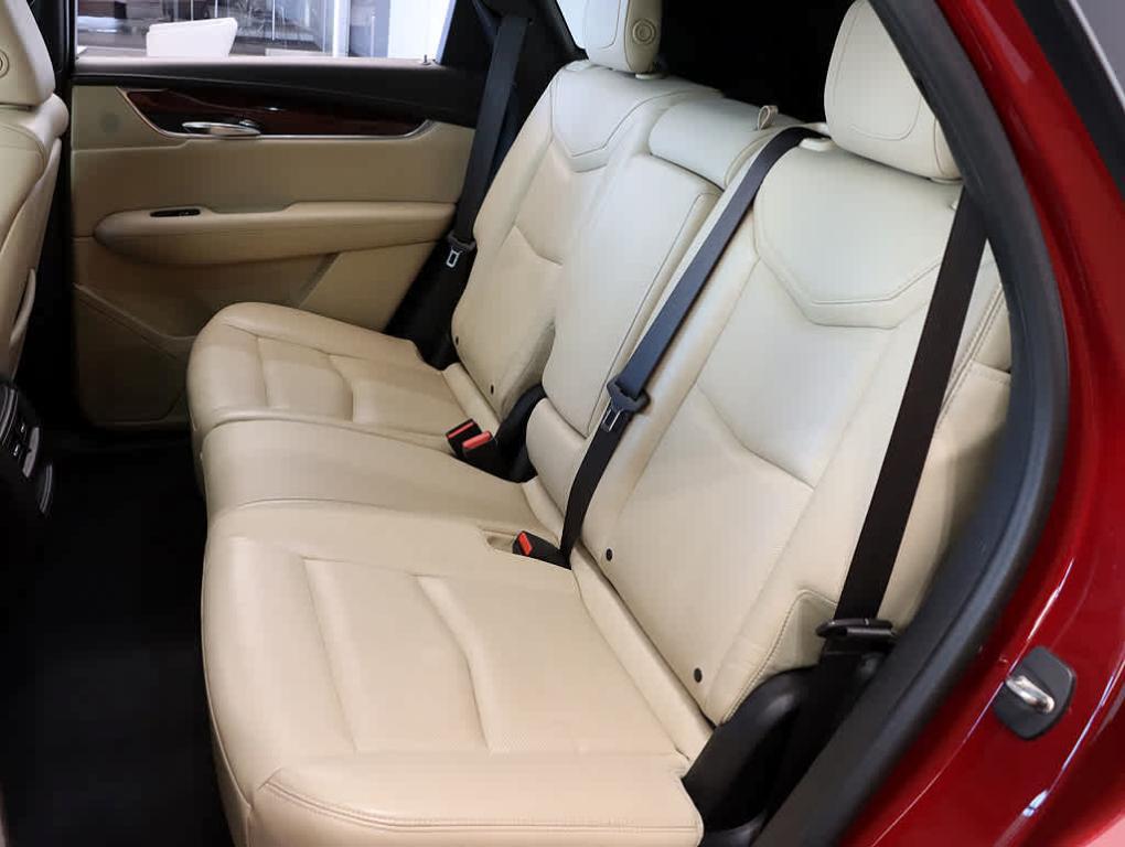 used 2017 Cadillac XT5 car, priced at $15,699