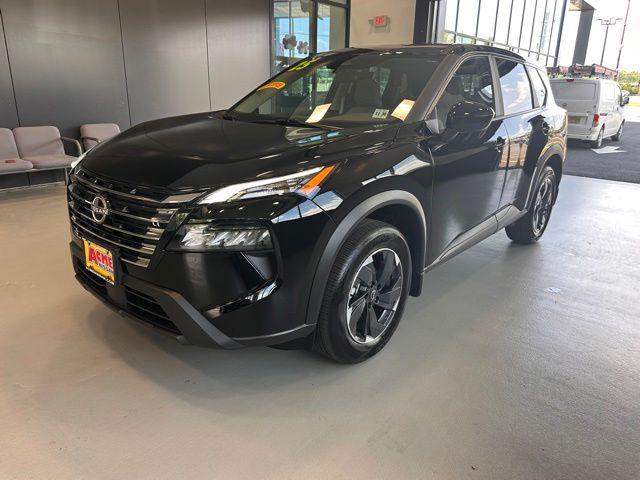 used 2025 Nissan Rogue car, priced at $27,695