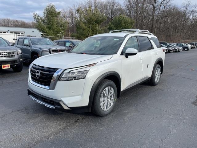 new 2025 Nissan Pathfinder car, priced at $48,125