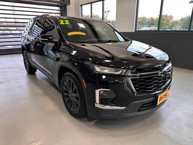 used 2022 Chevrolet Traverse car, priced at $27,295