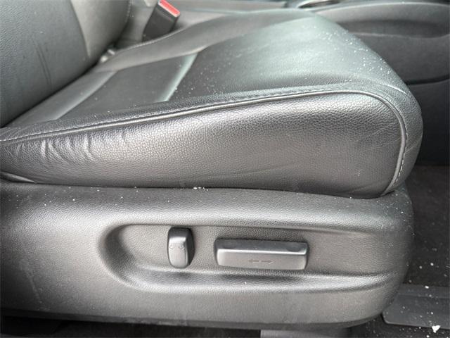 used 2022 Honda Pilot car, priced at $30,688