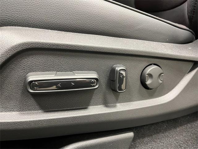 new 2025 Honda Pilot car, priced at $56,530