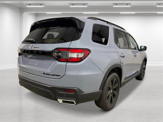 new 2025 Honda Pilot car, priced at $56,530