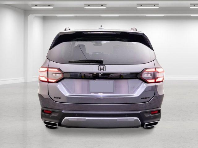 new 2026 Honda Pilot car, priced at $55,843