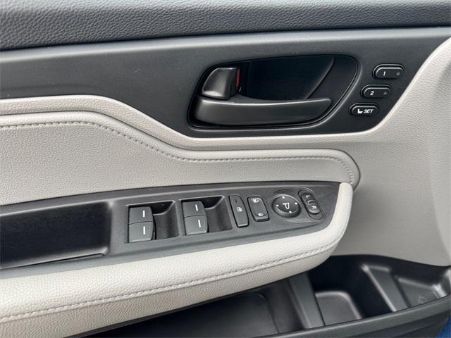 used 2024 Honda Odyssey car, priced at $37,488