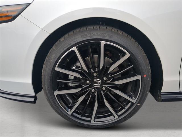 new 2026 Honda Accord Hybrid car, priced at $41,145