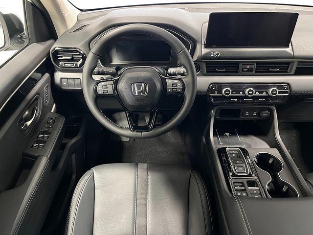 new 2026 Honda Pilot car, priced at $49,353