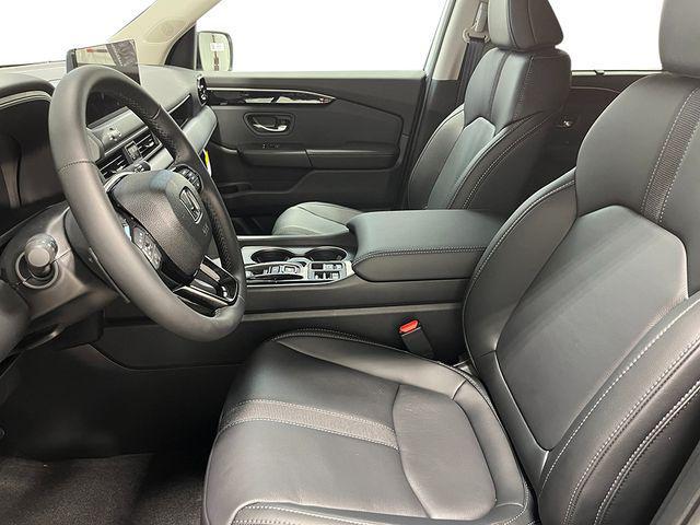 new 2026 Honda Pilot car, priced at $49,353