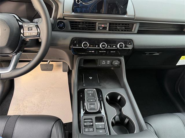 used 2025 Honda Pilot car, priced at $44,155