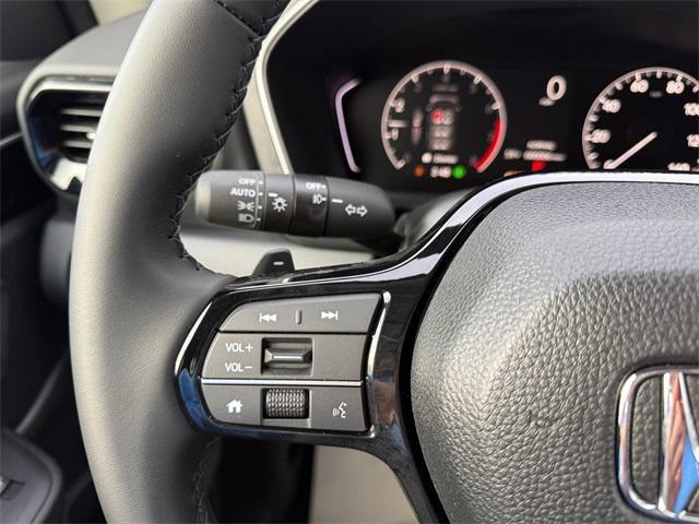 used 2025 Honda Pilot car, priced at $44,155