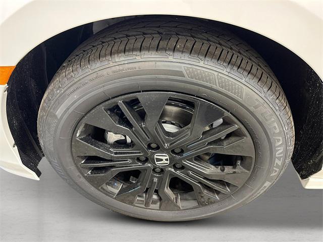 new 2026 Honda Odyssey car, priced at $45,845