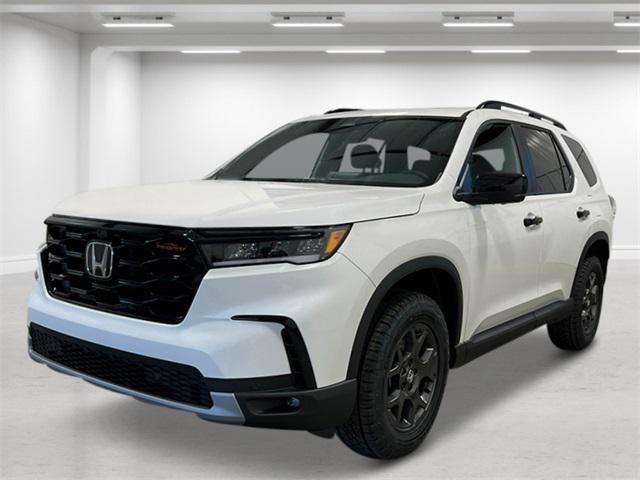 new 2025 Honda Pilot car, priced at $51,830