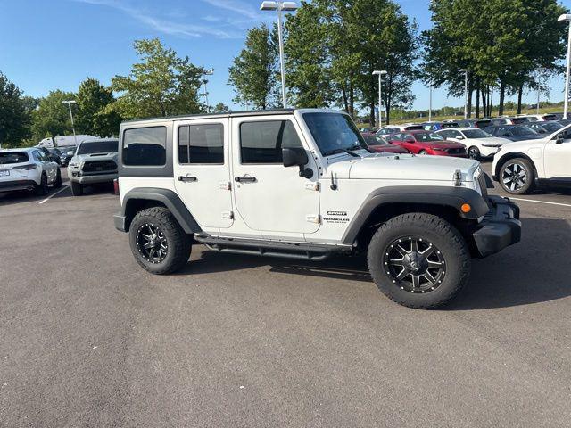used 2015 Jeep Wrangler Unlimited car, priced at $12,686
