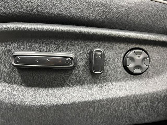 new 2026 Honda Odyssey car, priced at $48,990