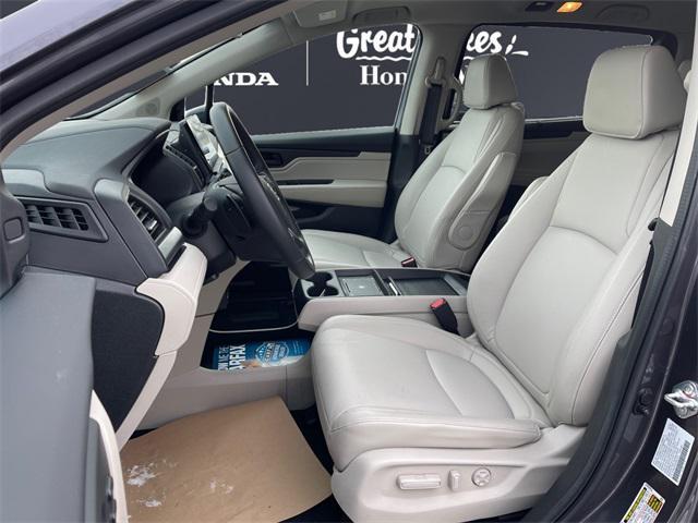 used 2025 Honda Odyssey car, priced at $37,855