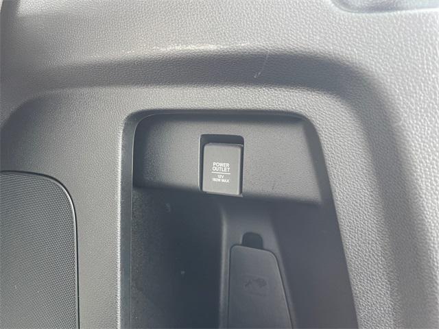 used 2025 Honda Odyssey car, priced at $37,855