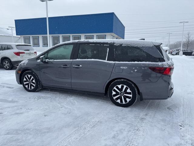 used 2025 Honda Odyssey car, priced at $37,411