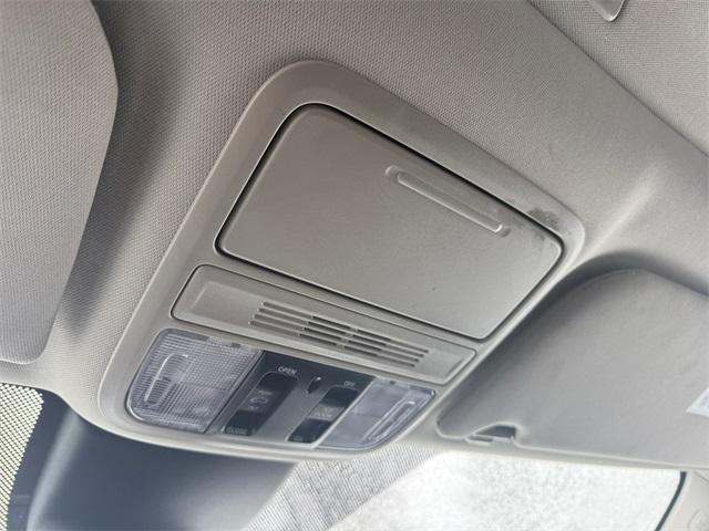 used 2025 Honda Odyssey car, priced at $45,522