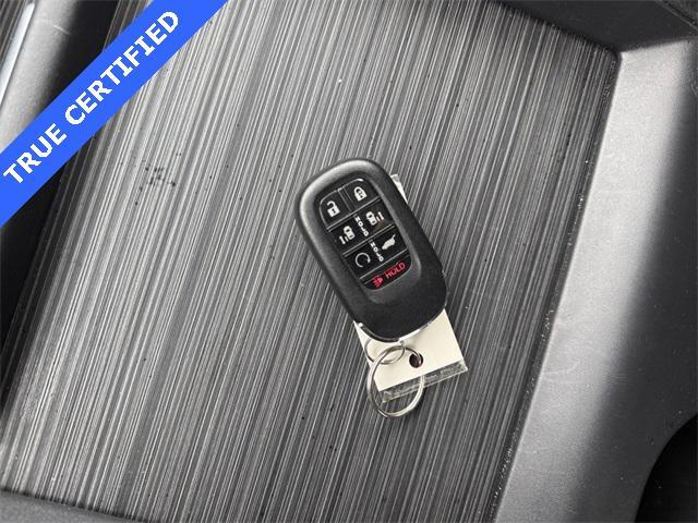 used 2025 Honda Odyssey car, priced at $45,922