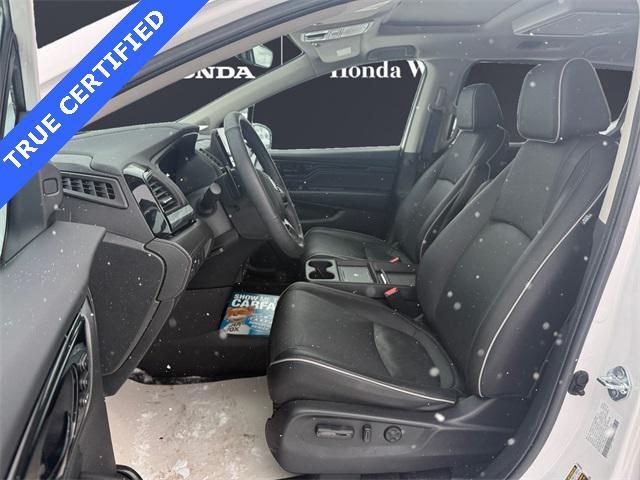 used 2025 Honda Odyssey car, priced at $45,922